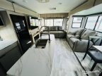 Thumbnail Photo 3 for New 2025 Dutchmen Kodiak