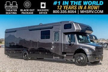 New 2025 Dynamax DX3 37TS