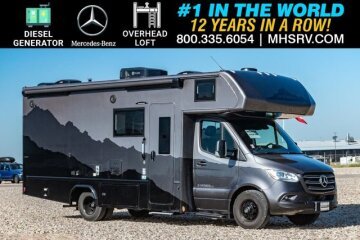 New 2025 Dynamax Isata 24FW