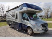New 2025 Dynamax Isata 24FW