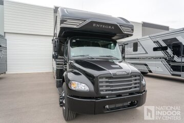 New 2025 Entegra Accolade