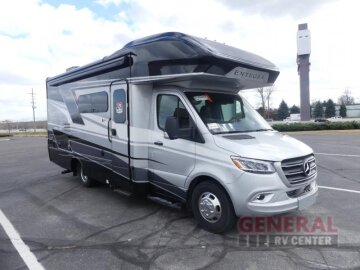 New 2025 Entegra Qwest