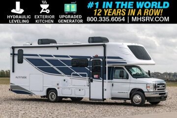 New 2025 Fleetwood Altitude