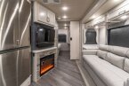 Thumbnail Photo 5 for New 2025 Fleetwood Bounder 33C