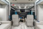 Thumbnail Photo 2 for New 2025 Fleetwood Discovery 44B