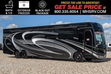 New 2025 Fleetwood Discovery 44B