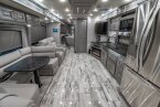 Thumbnail Photo 5 for New 2025 Fleetwood Discovery 40G