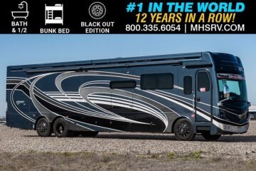New 2025 Fleetwood Discovery 44B