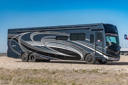 Photo 1 for New 2025 Fleetwood Discovery 44B