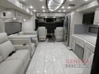 Thumbnail Photo 4 for New 2025 Fleetwood Discovery 38N