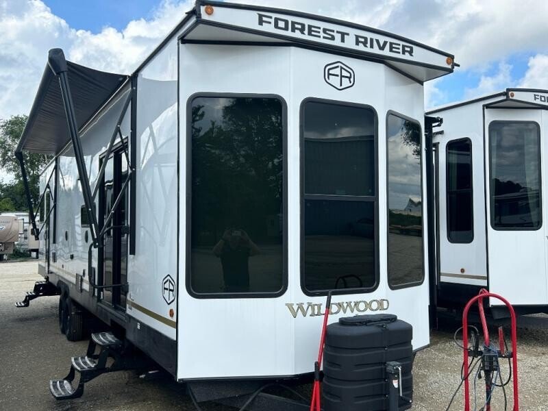 New 2025 Forest River Wildwood