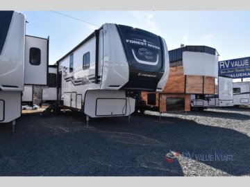 New 2025 Forest River Cedar Creek