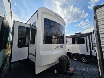 New 2025 Forest River Cedar Creek