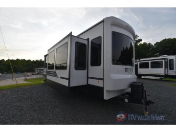 New 2025 Forest River Cedar Creek