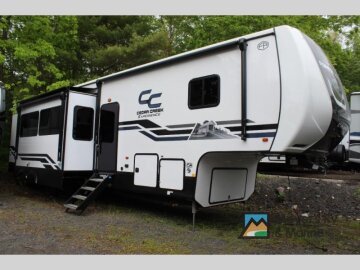 New 2025 Forest River Cedar Creek