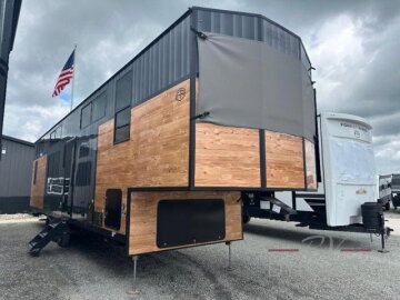 New 2025 Forest River Cedar Creek