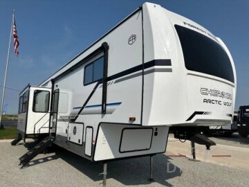 New 2025 Forest River Cherokee
