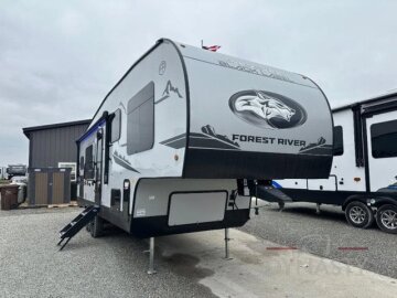 New 2025 Forest River Cherokee