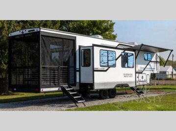 New 2025 Forest River Cherokee