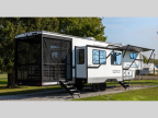 Thumbnail Photo 6 for New 2025 Forest River Cherokee