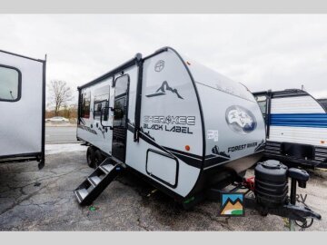New 2025 Forest River Cherokee 18RRBL