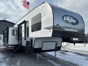 New 2025 Forest River Cherokee