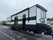 New 2025 Forest River Cherokee 39HBA