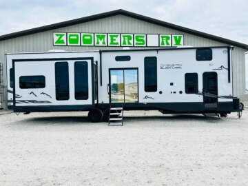 New 2025 Forest River Cherokee