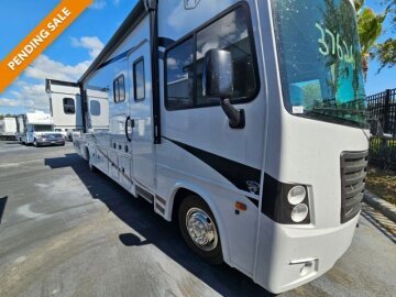 New 2025 Forest River FR3