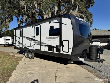 New 2025 Forest River Flagstaff 26FKBS
