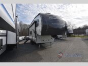 New 2025 Forest River Flagstaff