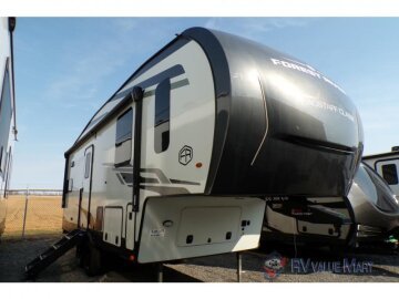 New 2025 Forest River Flagstaff