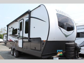 New 2025 Forest River Flagstaff