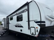 New 2025 Forest River Grand Surveyor