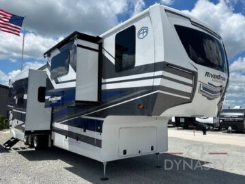 New 2025 Forest River Riverstone