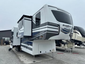 New 2025 Forest River Riverstone