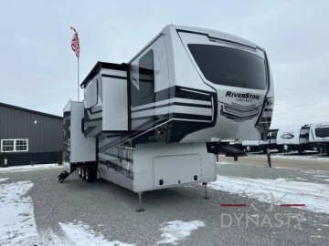 New 2025 Forest River Riverstone