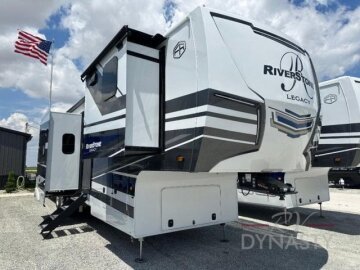 New 2025 Forest River Riverstone