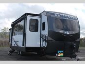 New 2025 Forest River Rockwood