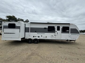 New 2025 Forest River Salem 31KQBTS