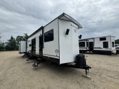 New 2025 Forest River Salem