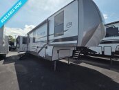 New 2025 Forest River Salem