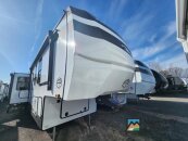 New 2025 Forest River Sierra