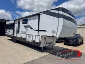 New 2025 Forest River Sierra