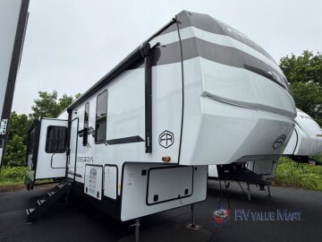 New 2025 Forest River Sierra