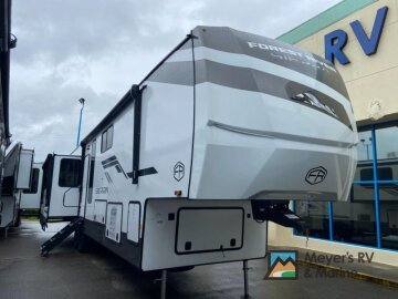 New 2025 Forest River Sierra