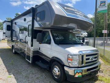 New 2025 Forest River Sunseeker