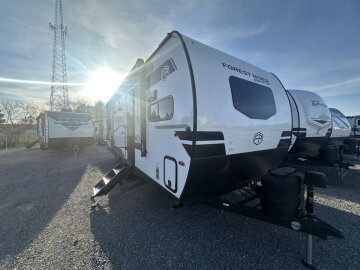 New 2025 Forest River Surveyor