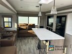 Thumbnail Photo 5 for New 2025 Forest River Vibe