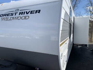 New 2025 Forest River Wildwood
